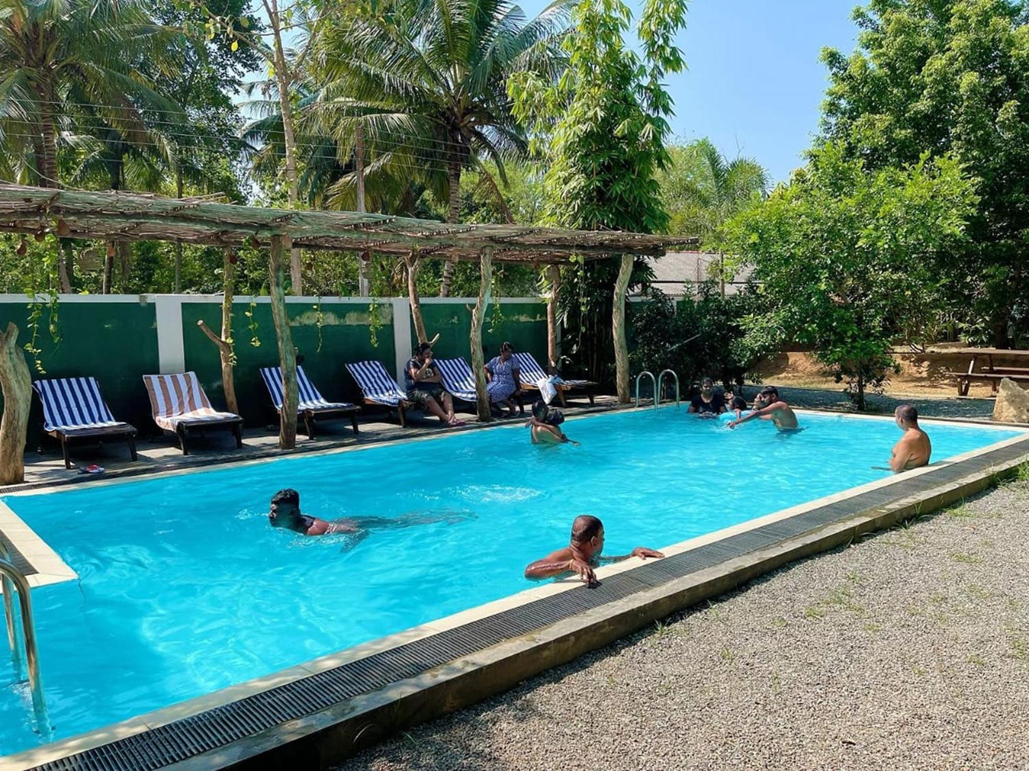Lily Resort Udawalawe Ngoại thất bức ảnh