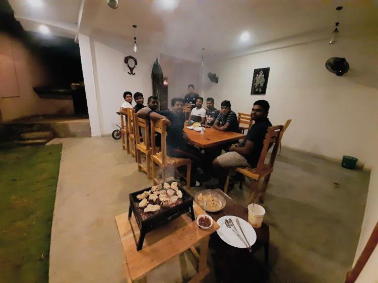Lily Resort Udawalawe Ngoại thất bức ảnh